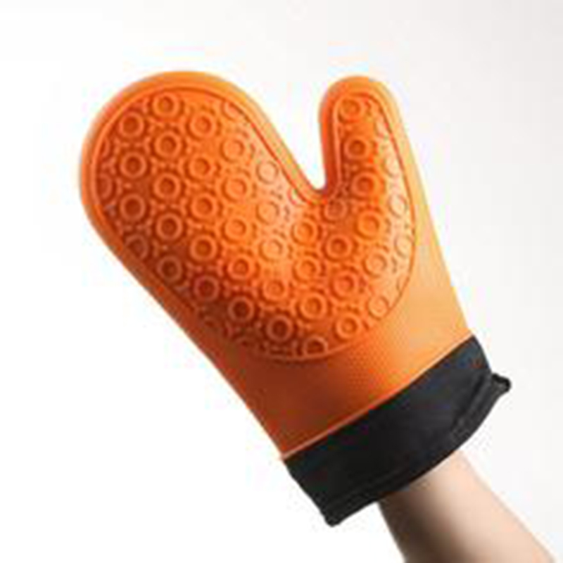 silicone gauntlet