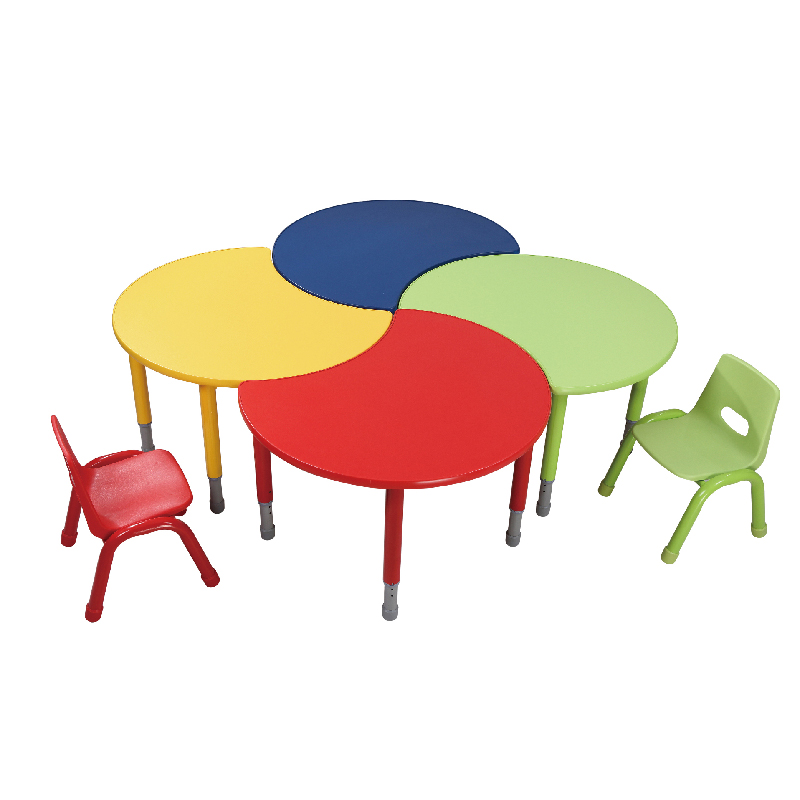 Kindergarten desk