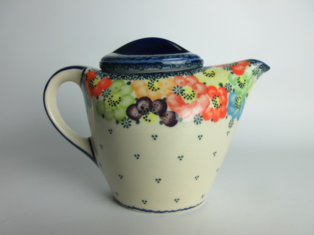 Tea pot