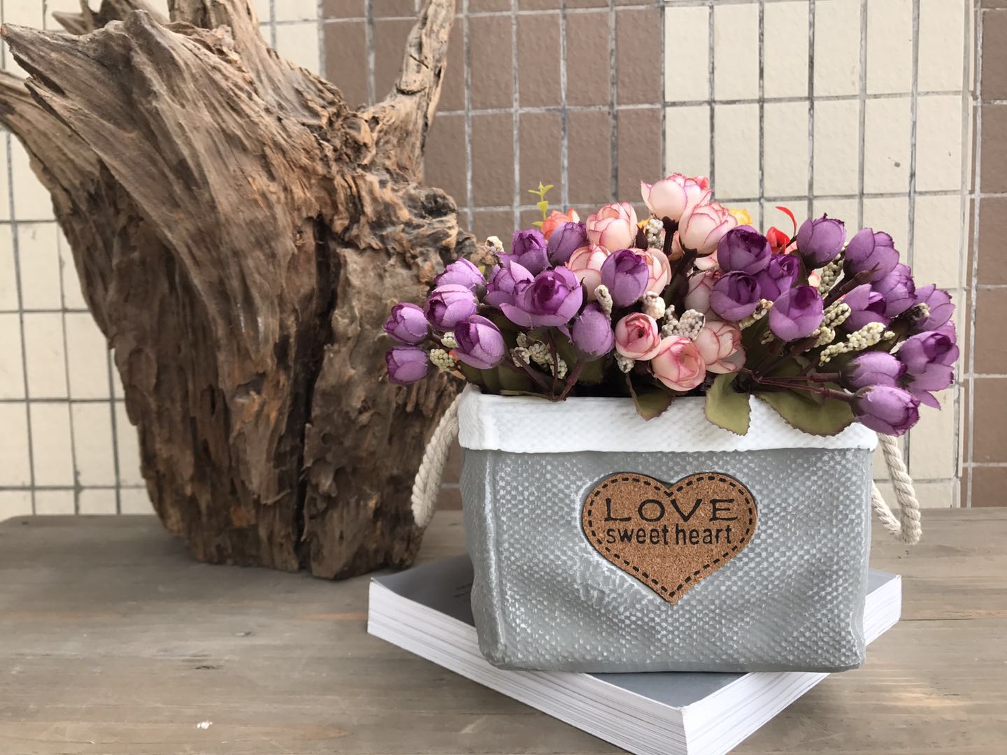 ceramic flower pot