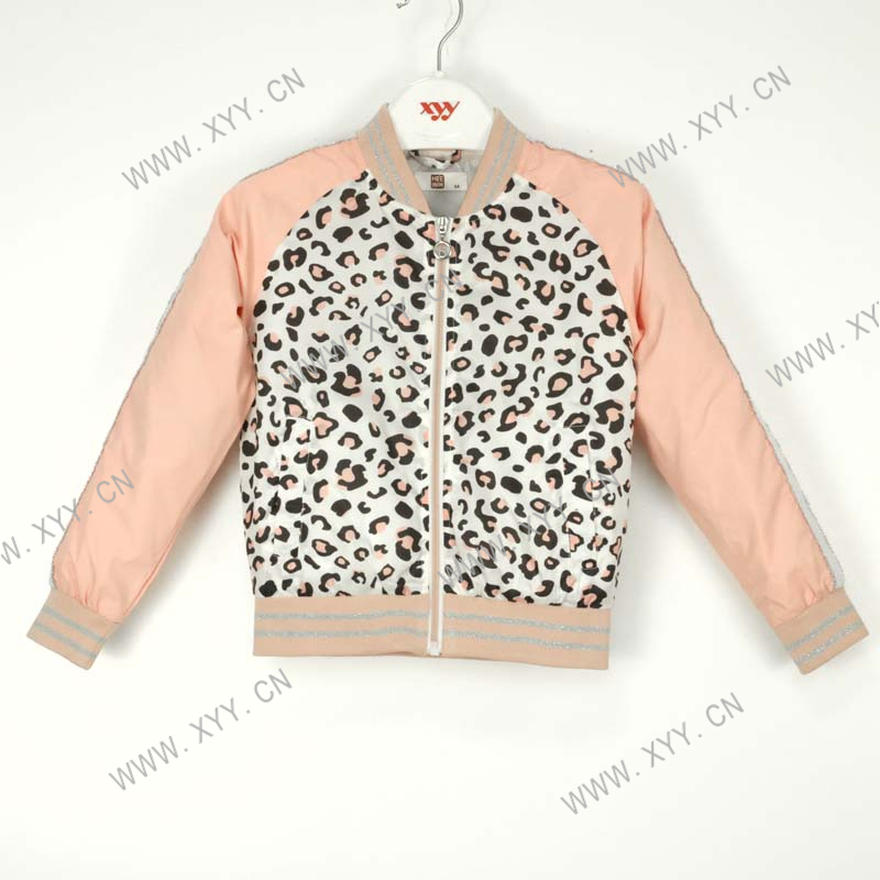 Girl's windbreaker