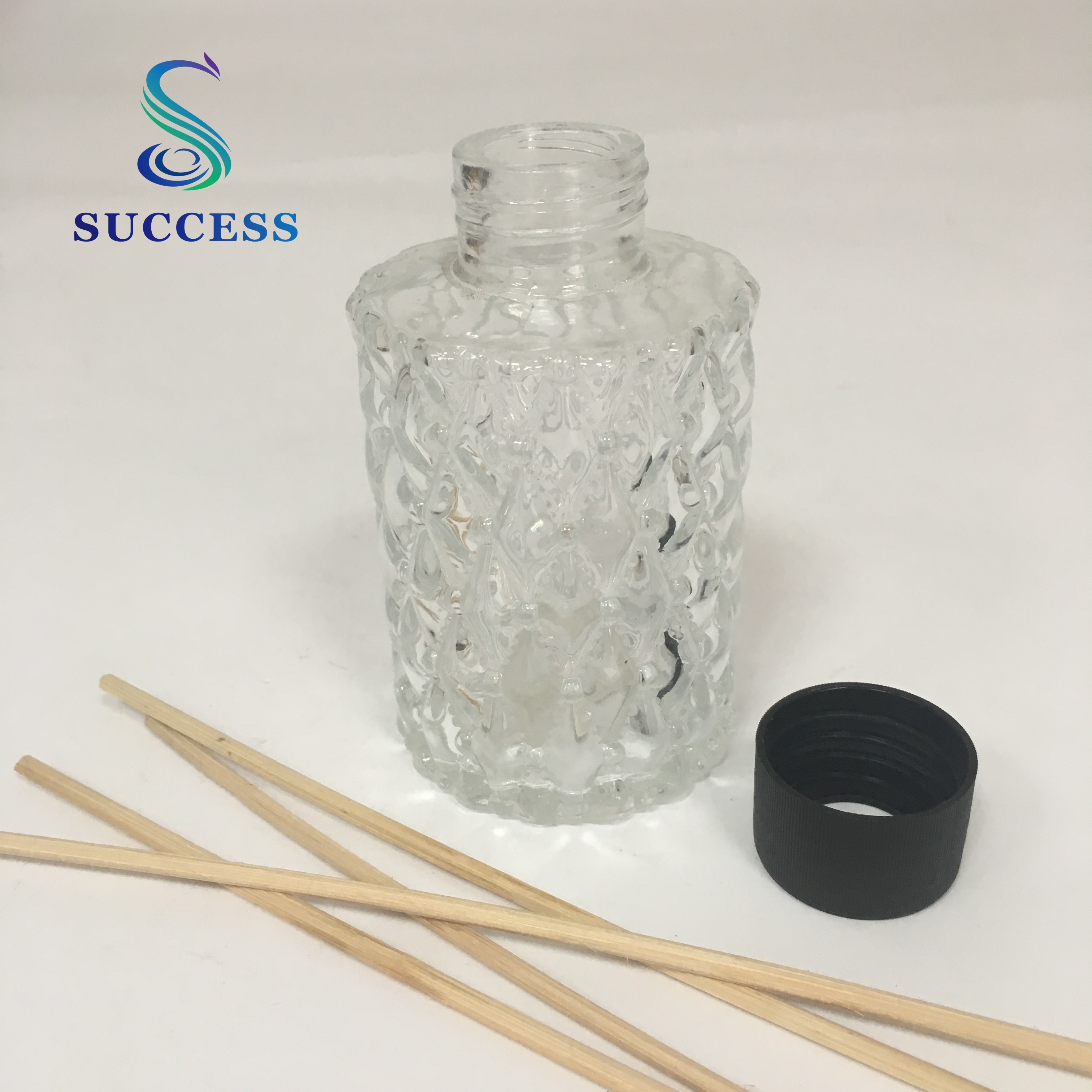 120ml clear round diffuser glass bottle