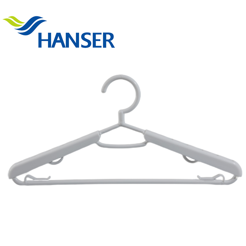 D type retractable hanger
