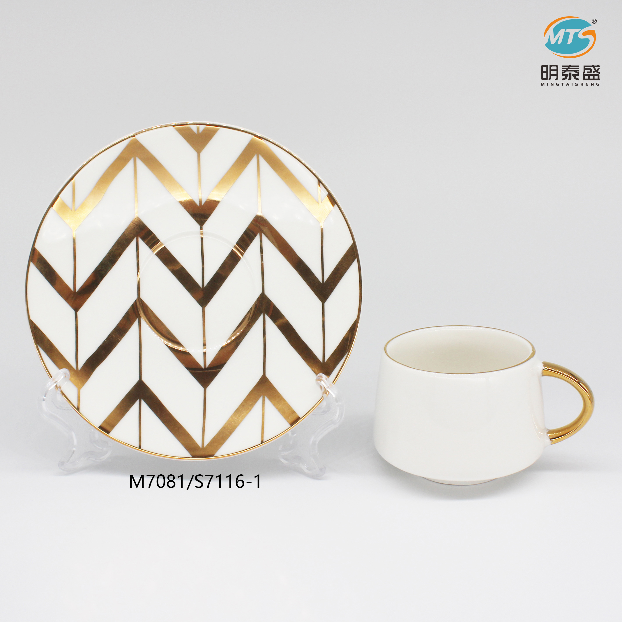 Ceramic cup&saucer