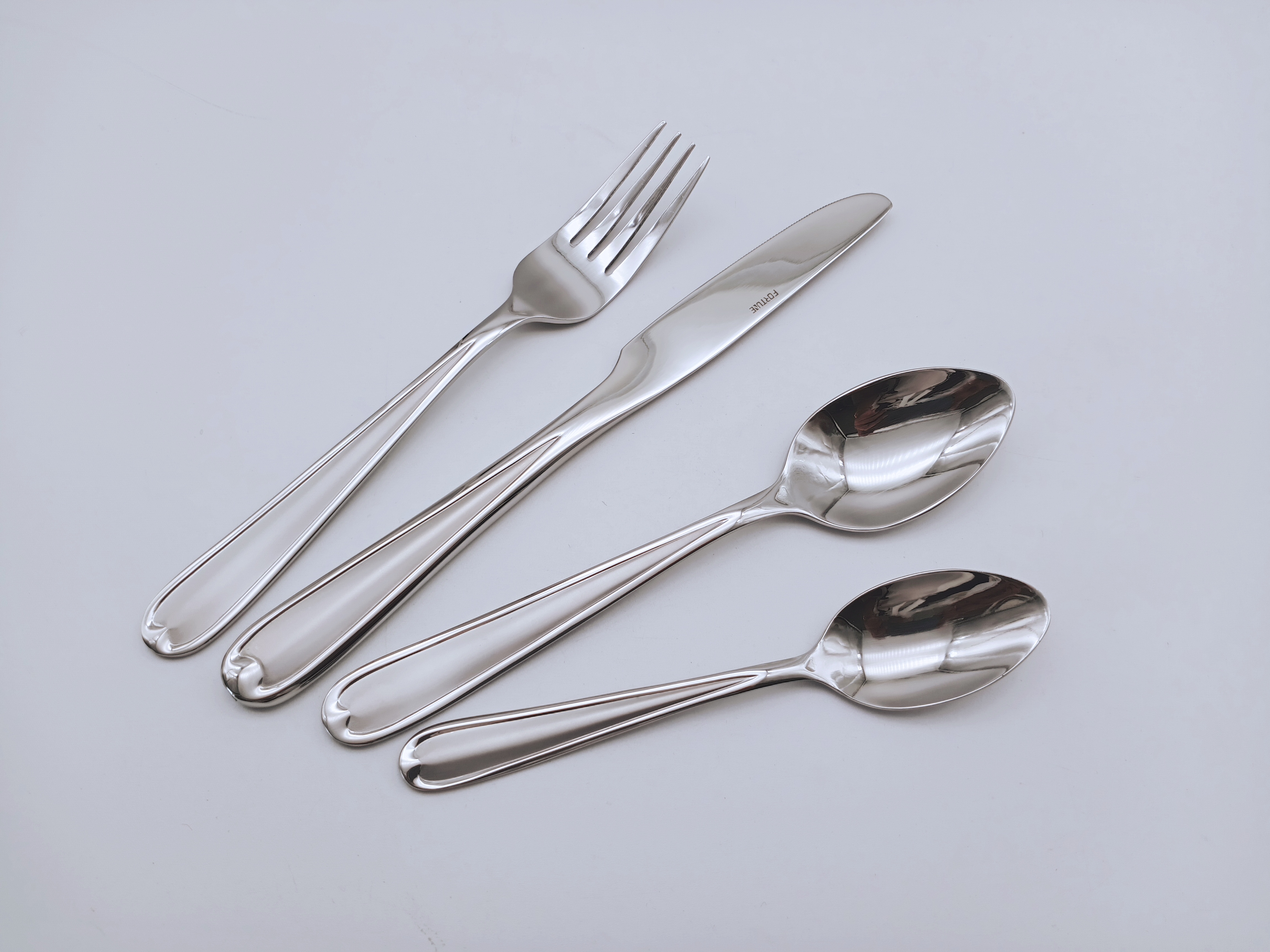 Matte finish stainless steel cutlery set flatware set