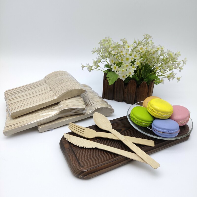 Bamboo cutlery