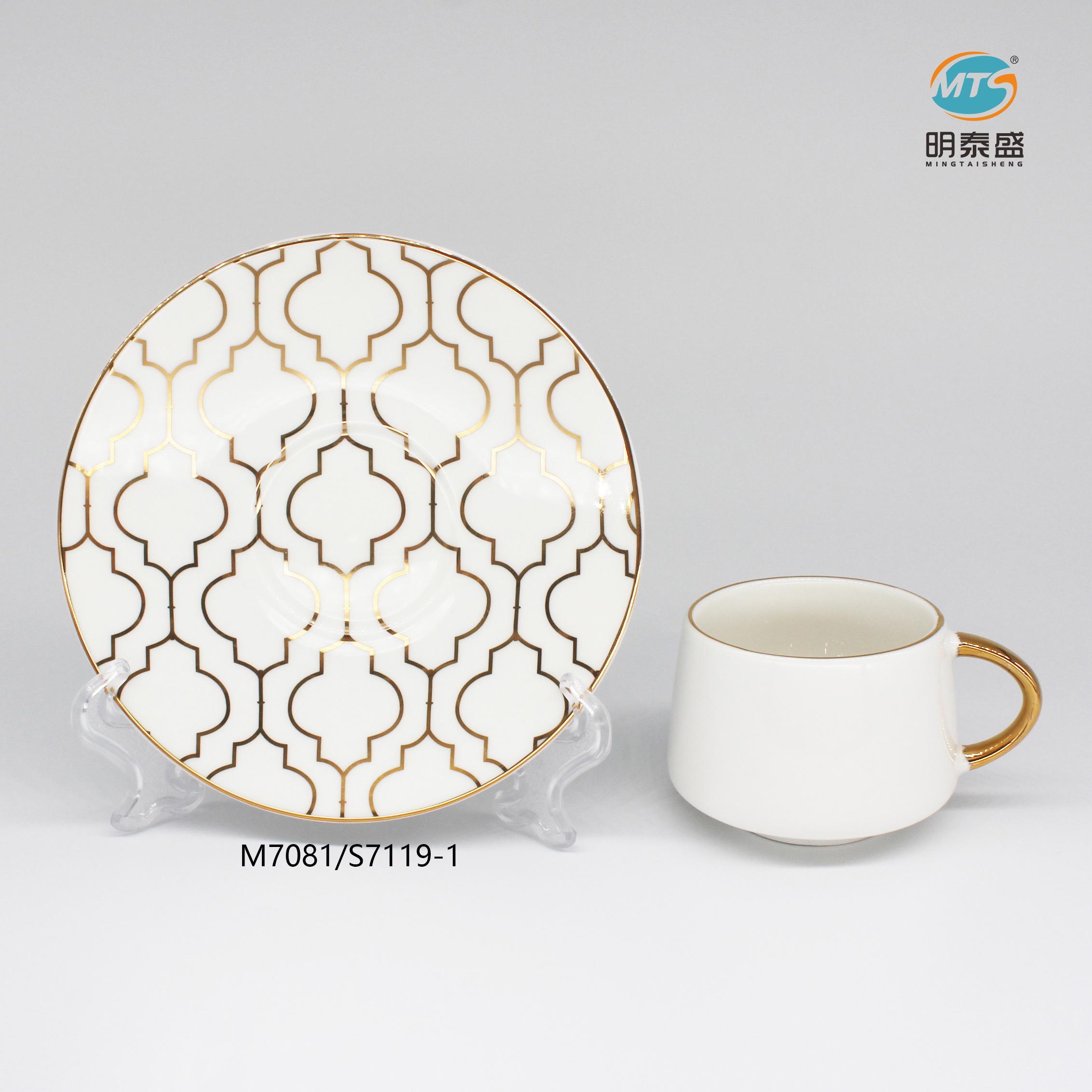 Ceramic cup&saucer