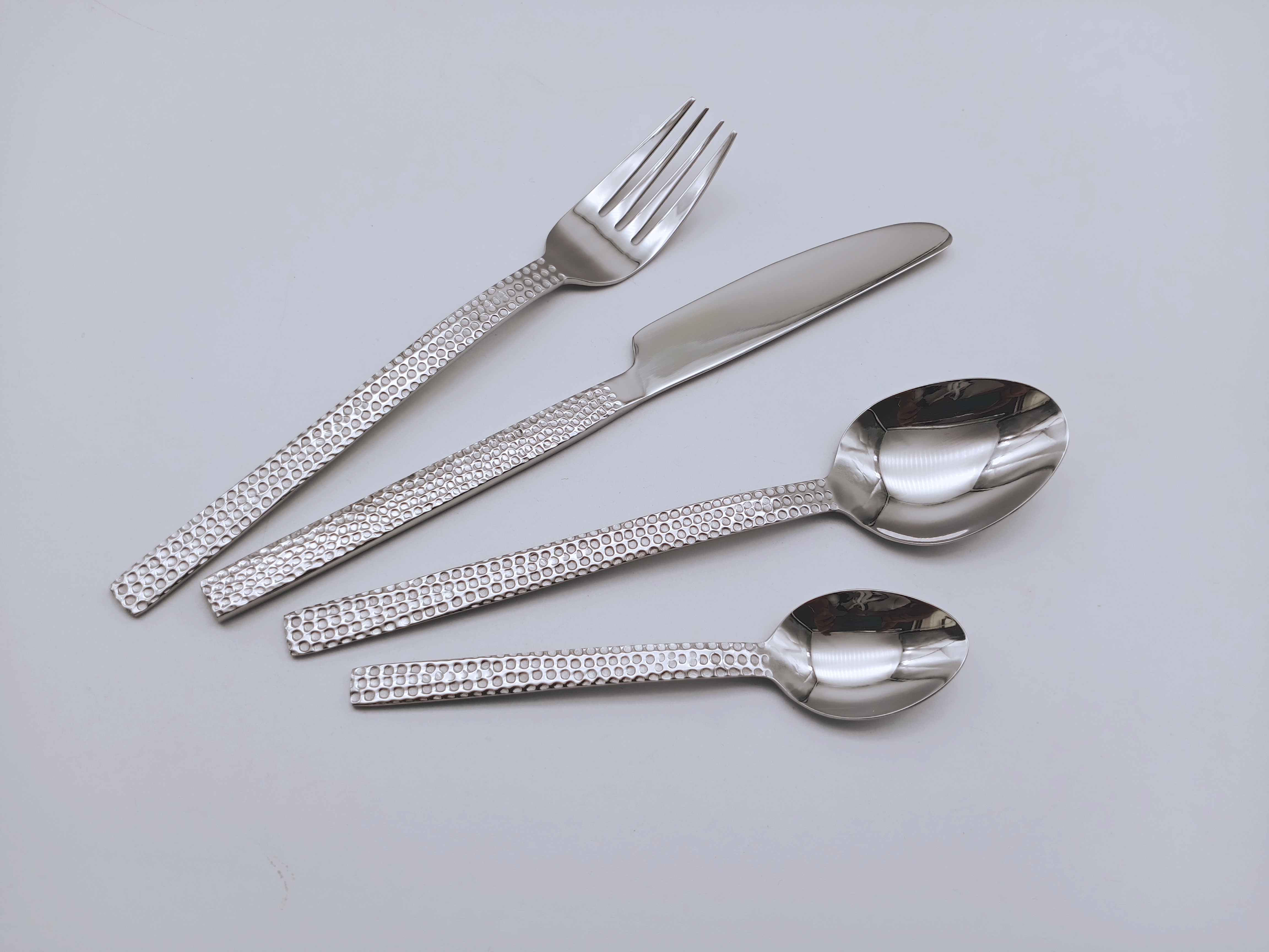 Unique Style Handle Stainless Steel Cutlery Set Flatware Set Spoon Fork Knife