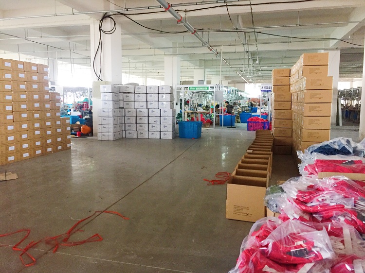 Nanchang Ou Zhiyang Clothing Co., Ltd. – Product photos 2