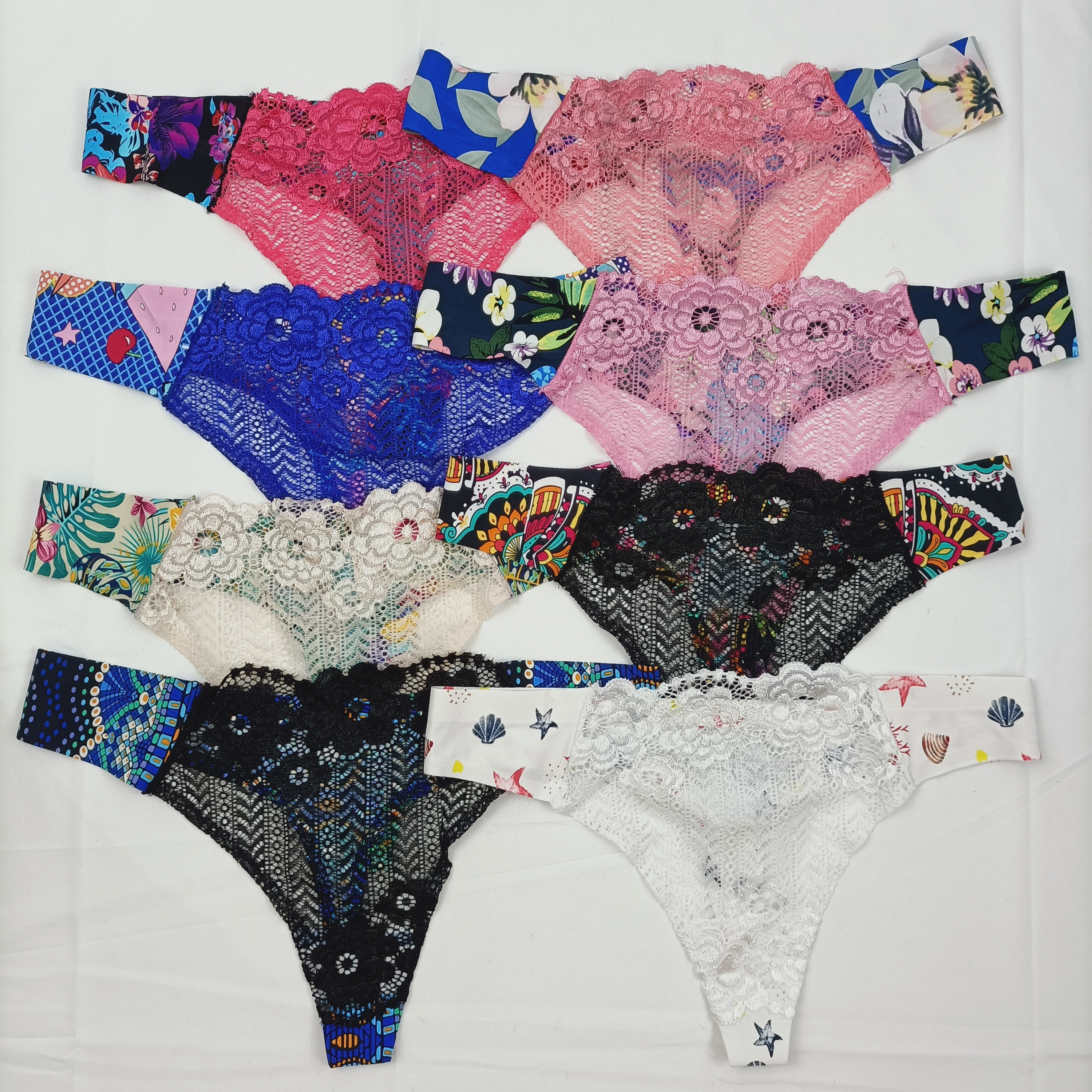 Customizable seamless lace thong for ladies