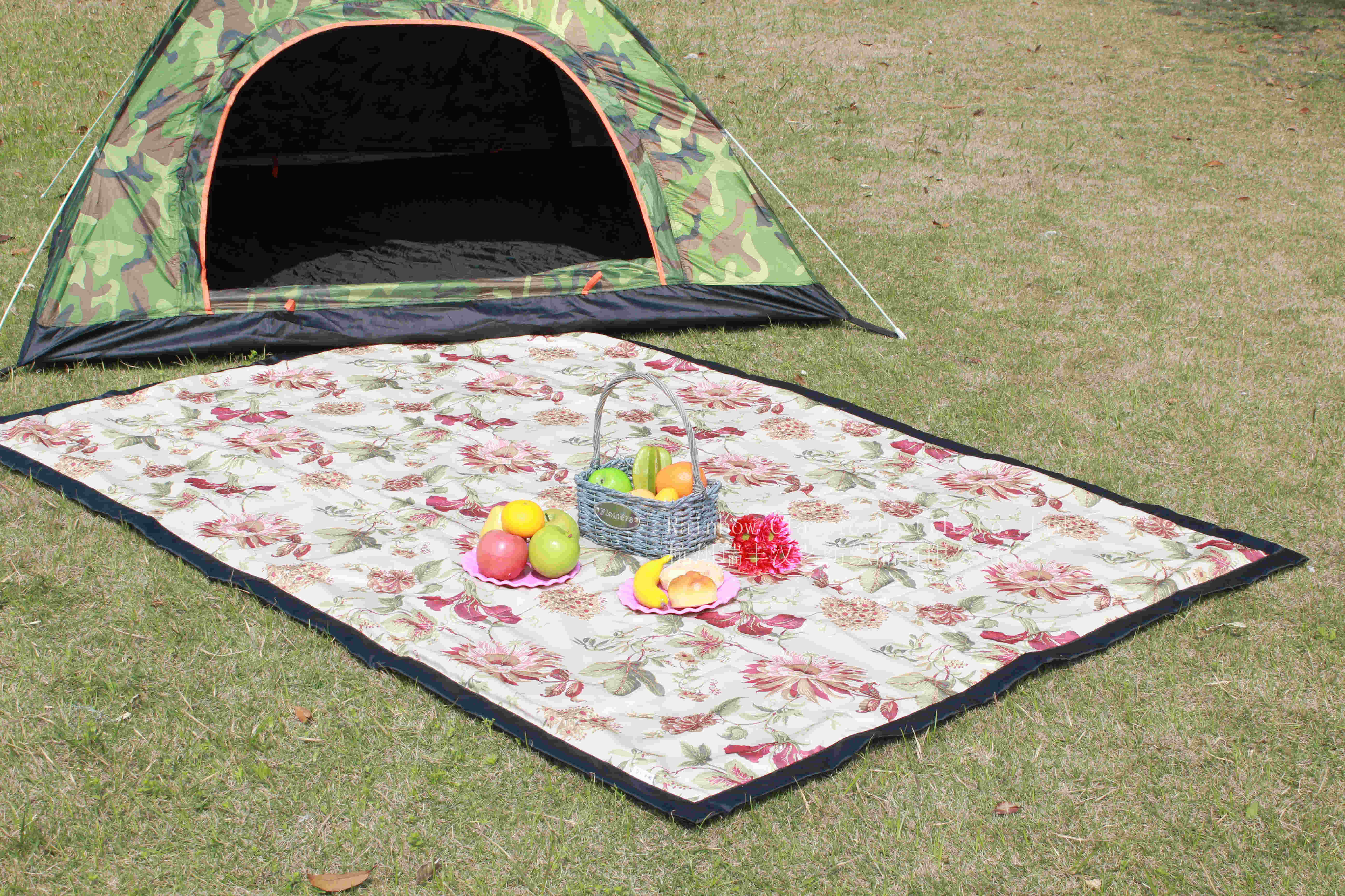 foldable sand free beach picnic mat