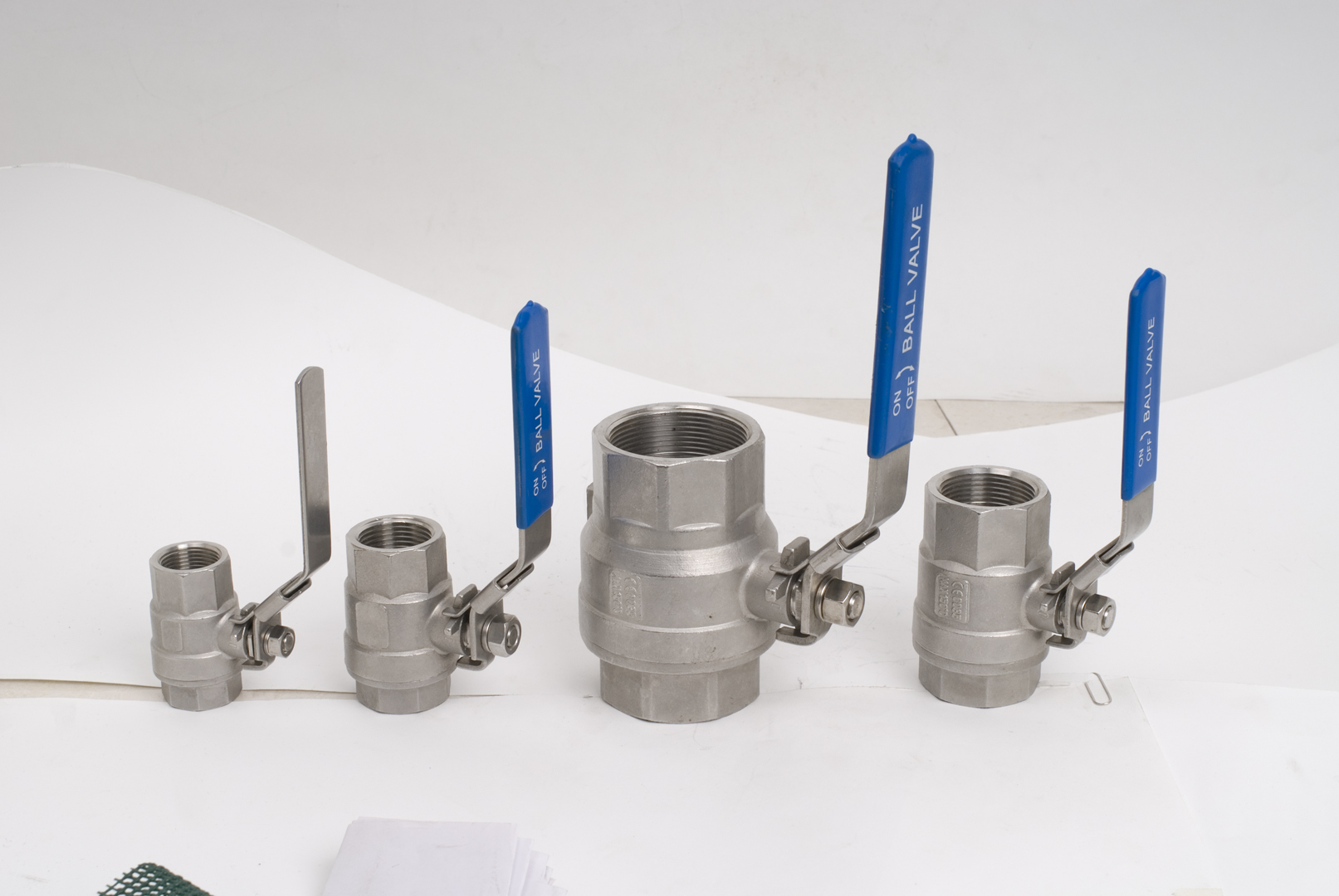 Stainless steel ball valves