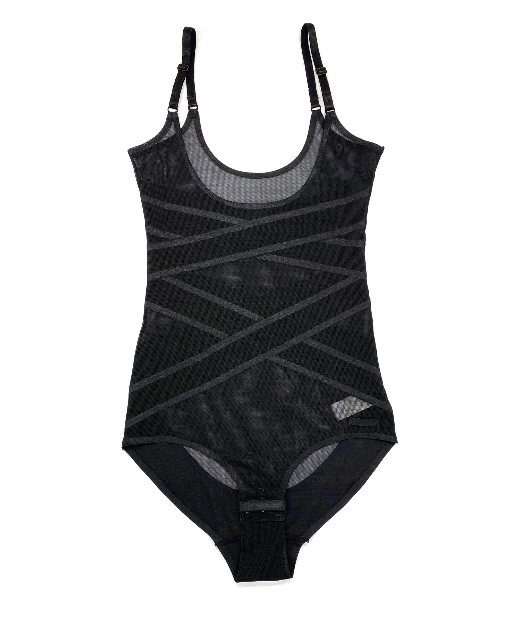 Bonded Mesh Shaping Scoop Neck Bodysuit