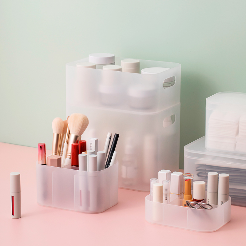 Stackable plastic container plastic storage container with lid grip or dividers for dressing and office supplies