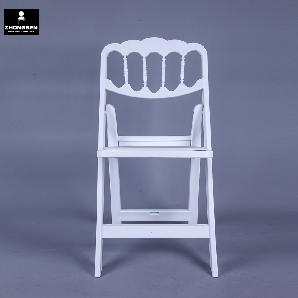 Resin Napoleon folding chair