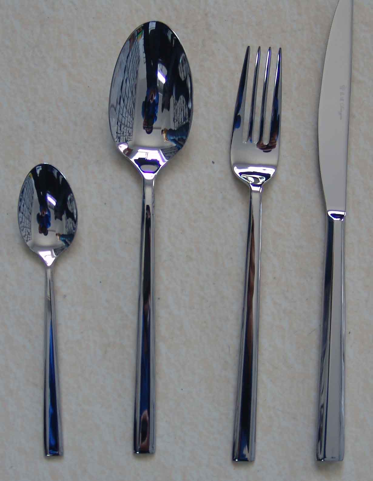 Dj09023 Middle Level Stainless Steel Cutlery