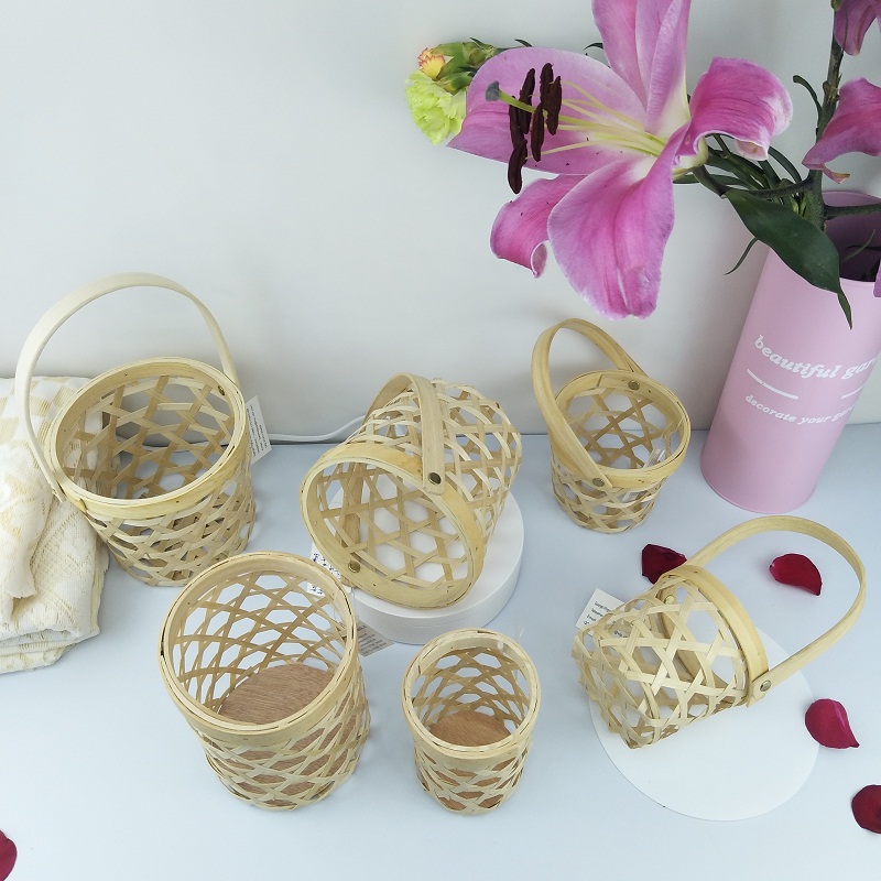 Factory mini handle bamboo basket candlestick ceramic packing basket gift basket