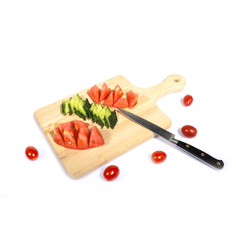 Wooden cutting board