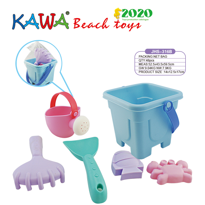 Castle bucket set with soft material