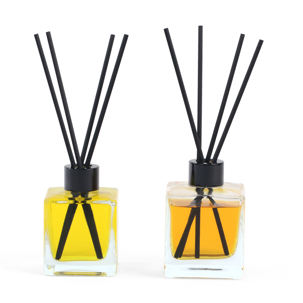 High quality square fragrance perfume reed diffuser glass bottle with rattan sticks wholesale