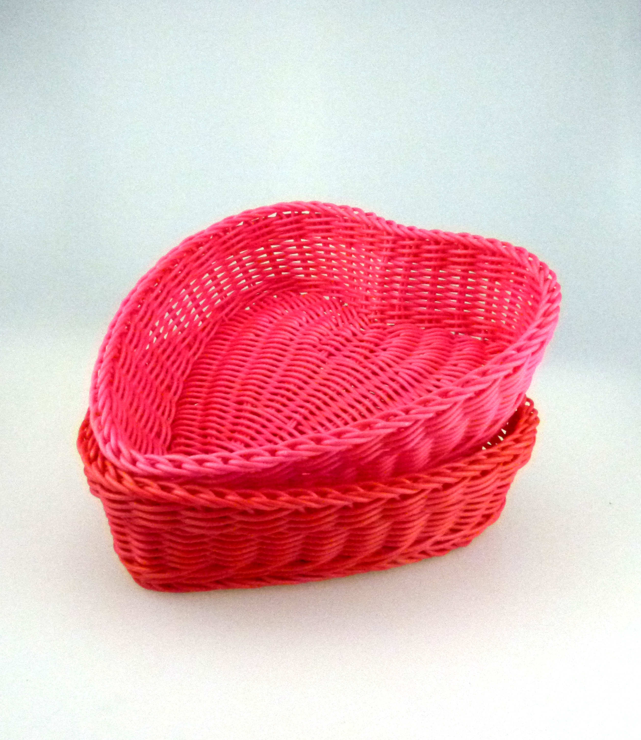 Solid Woven Plastic Basket Heart Shape