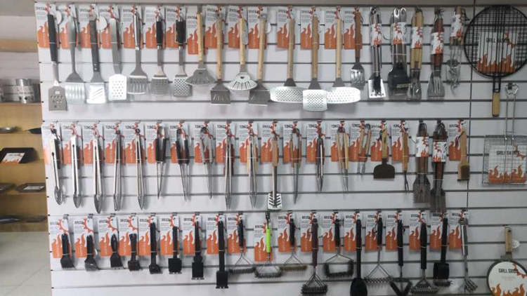 Yangjiang Hengyuan Industrial Co., Ltd. – Pizza cutters 1