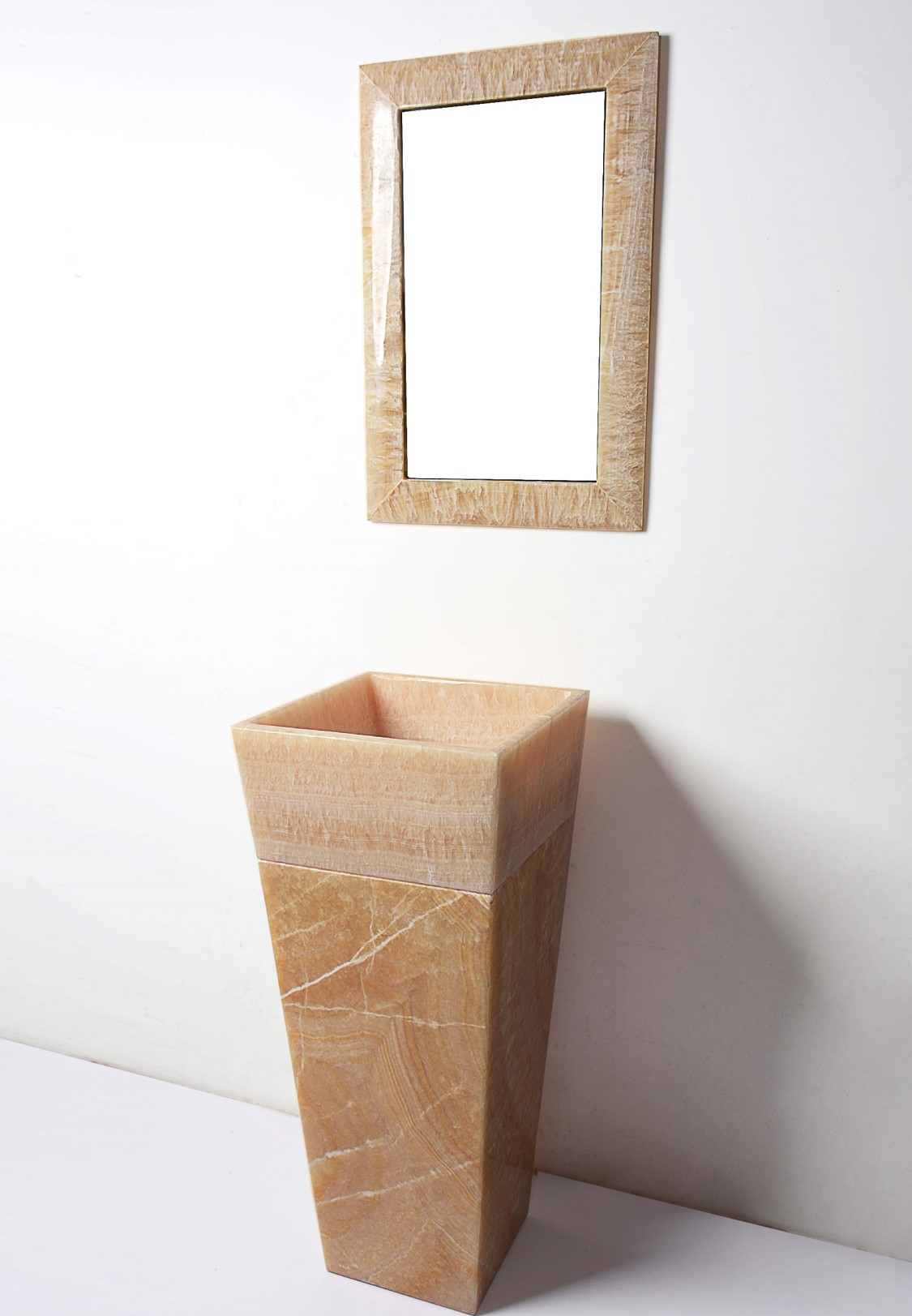 PED-S4090HO Honey Onyx Pedestal Basin