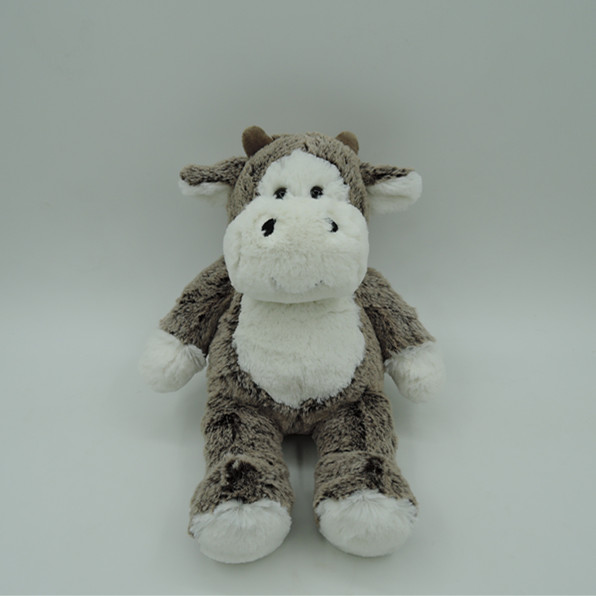 Plush cow