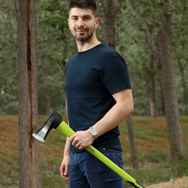 AXE