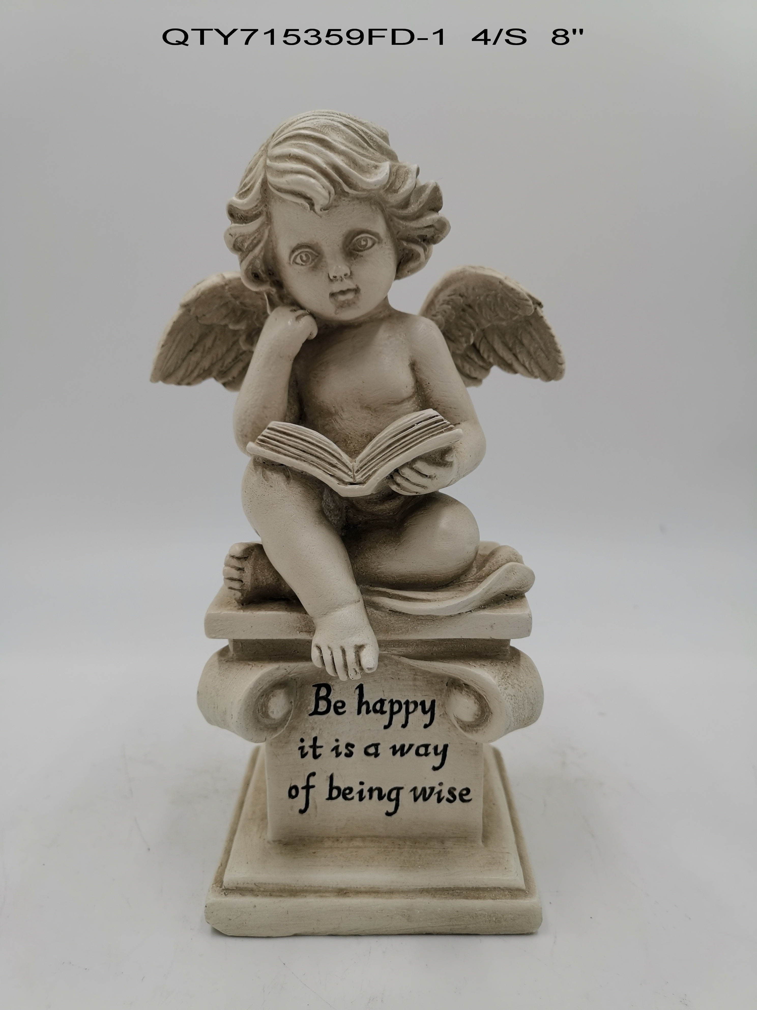 Garden decorations the cemetery Angel