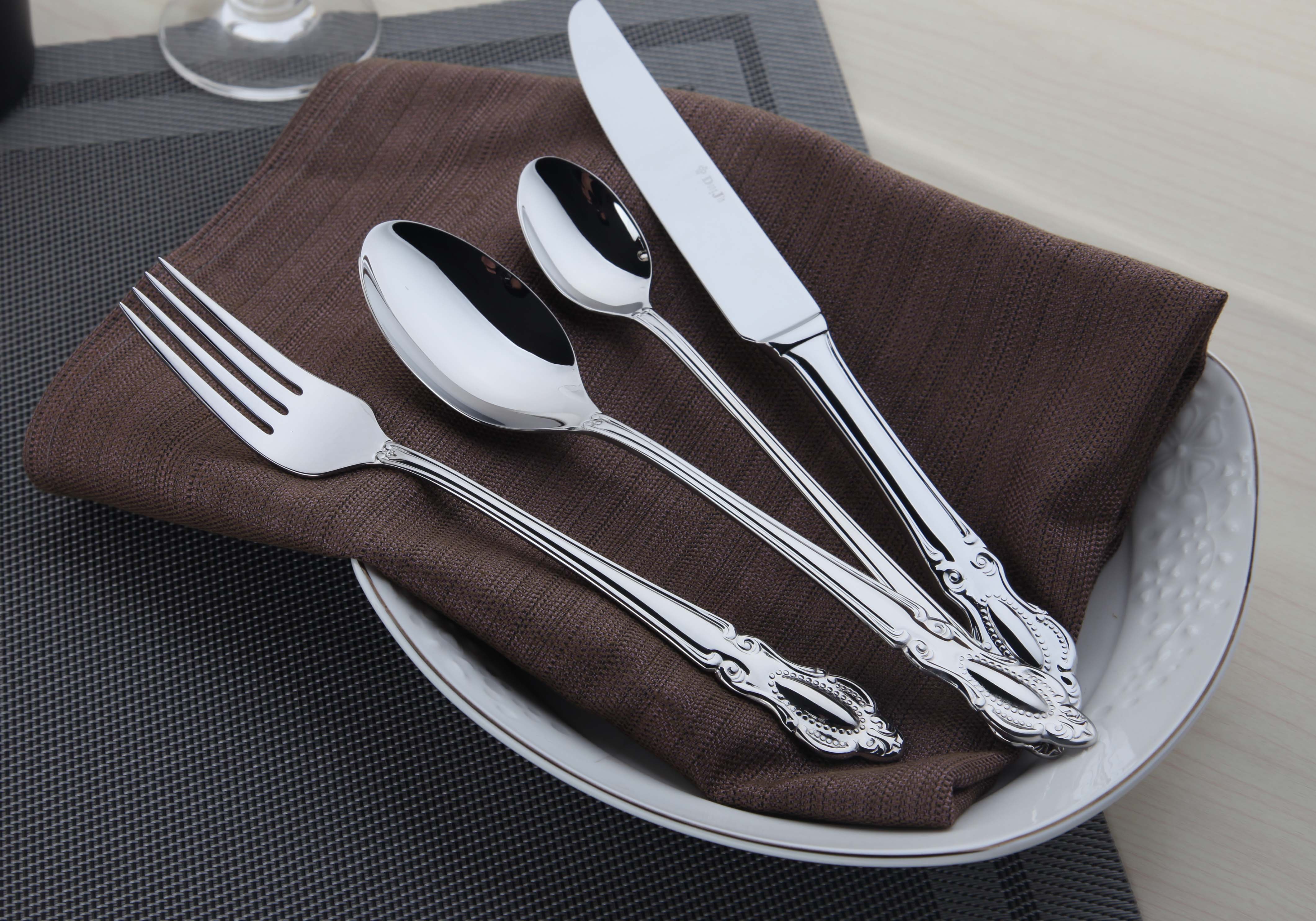 Dj10004 High Level Stainless Steel Cutlery