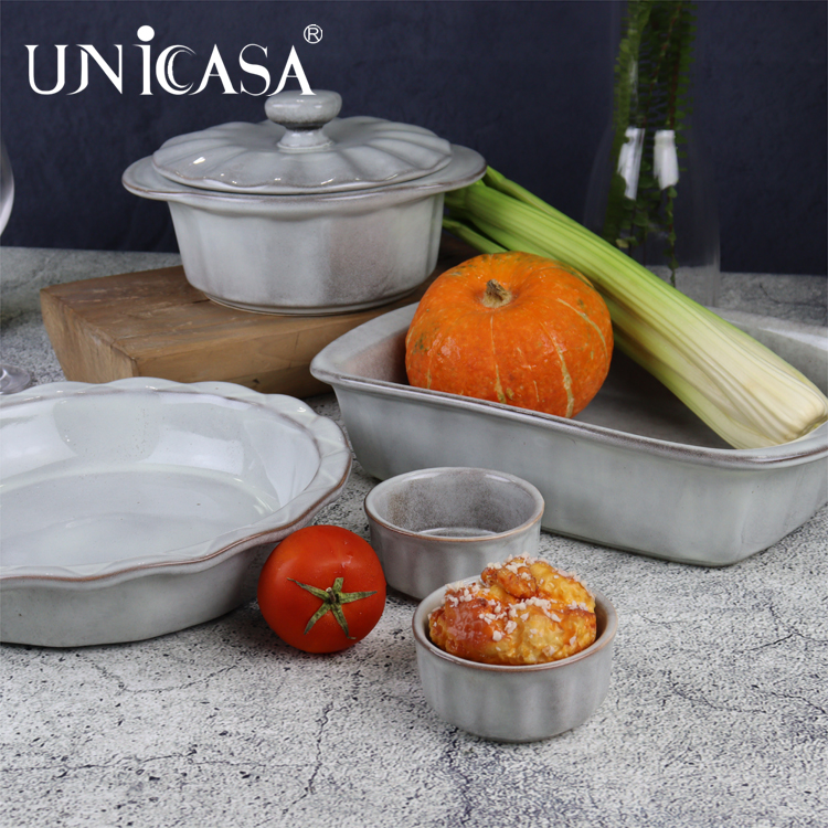 Best Selling Ceramics Bakeware Servingware 6 pieces Ceramic bakeware Set Casseerole with lid oven baking tray rectangular baker pie dish ramekin in grey reactive