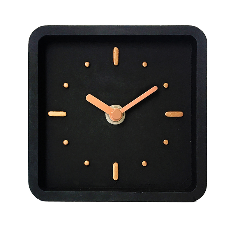 Desk clock