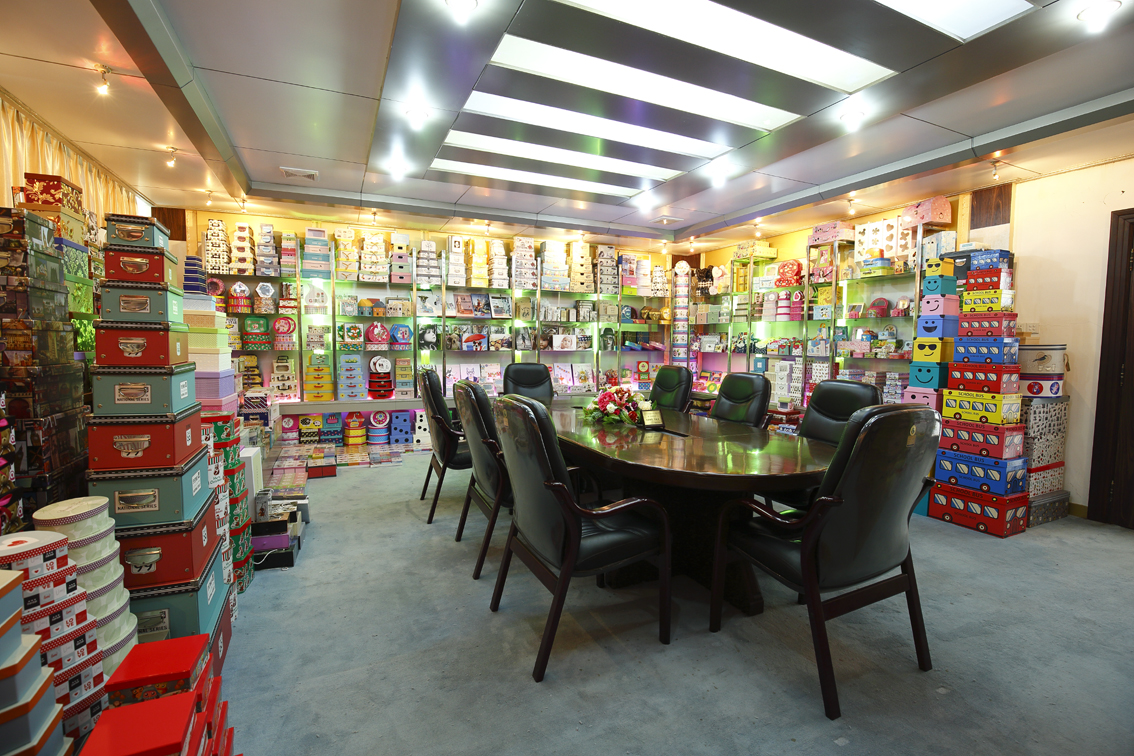 Shantou Haojiang District Haoxiang Handicrafts Co., Ltd. – Other paper and packaging products 1