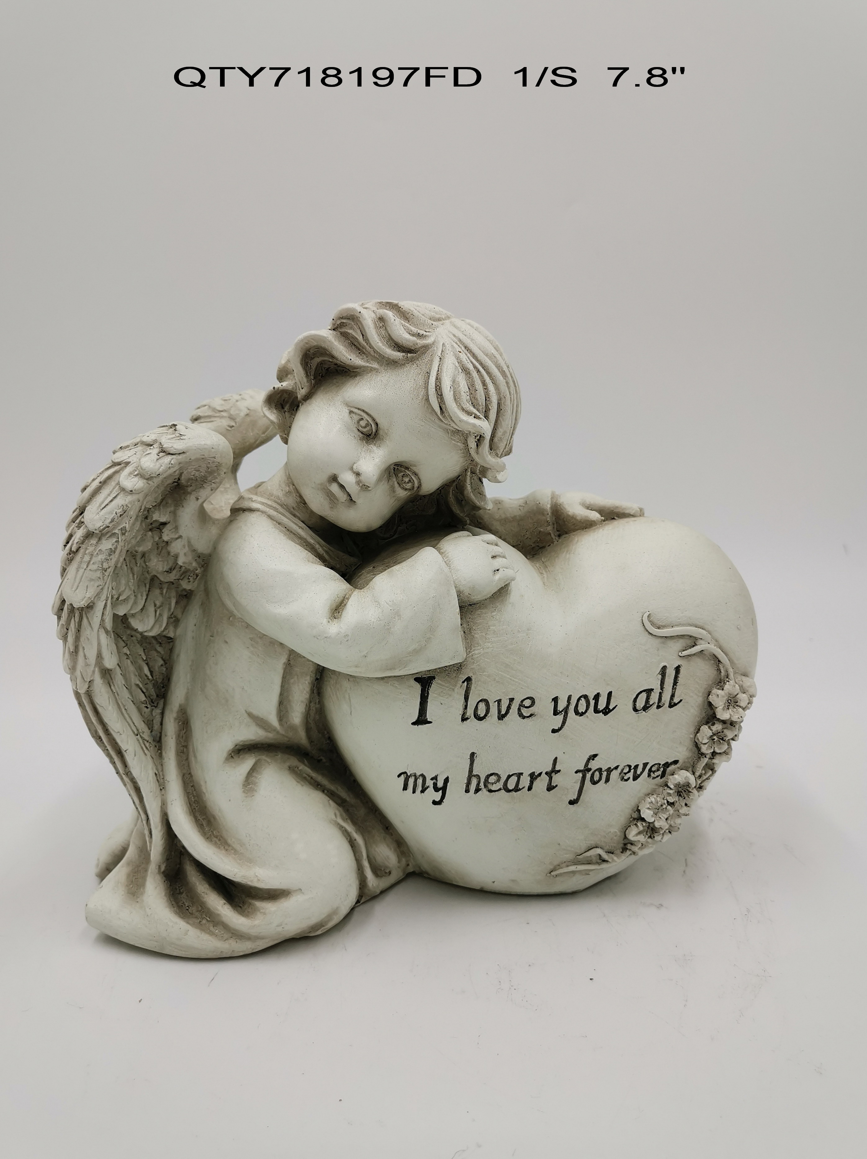 Garden decorations the cemetery Angel