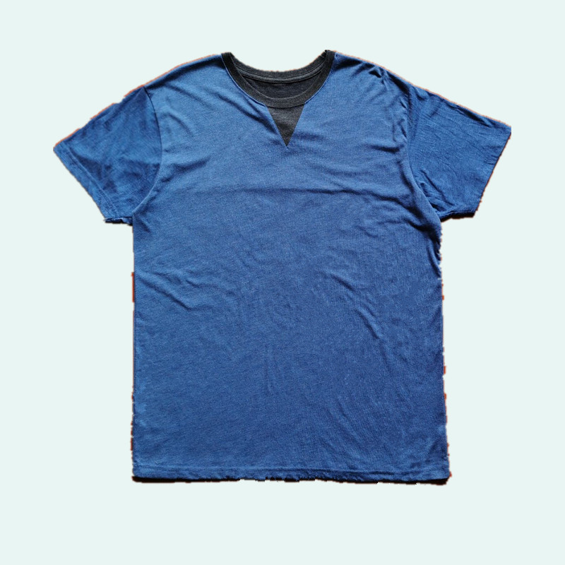 Men's T shirt