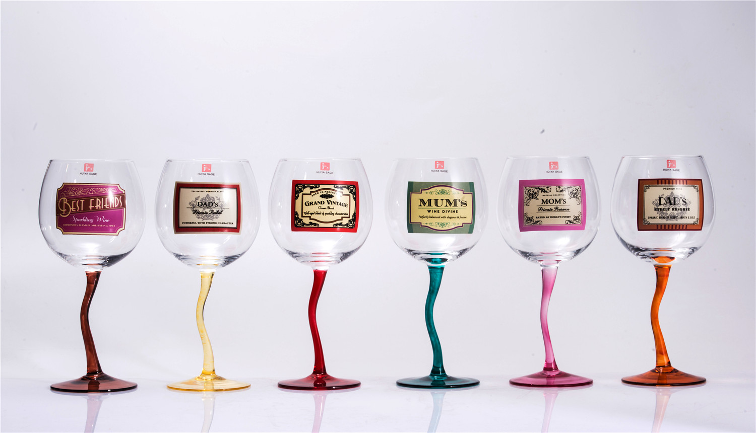 S stem wine glasses with design