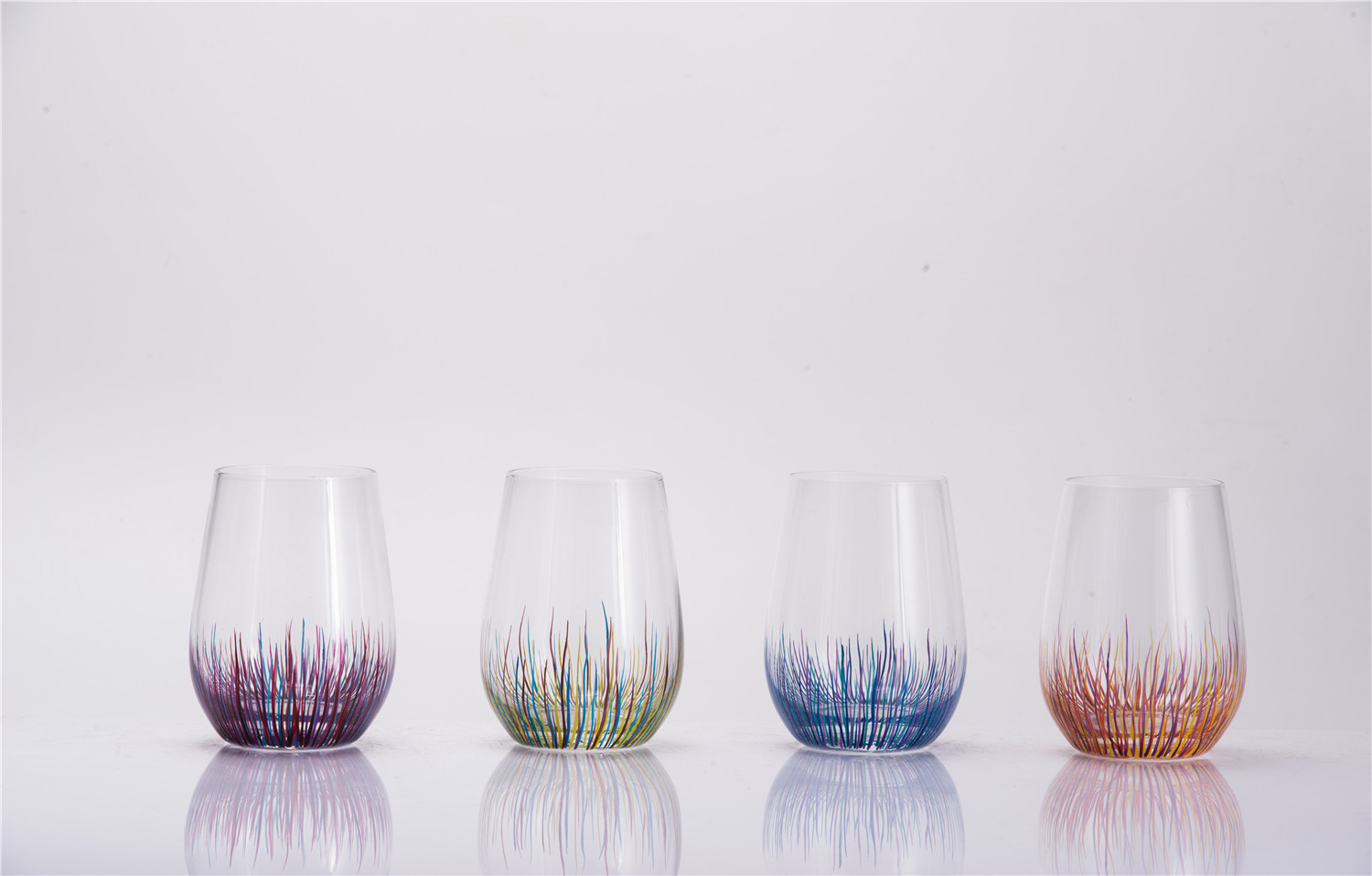 Hand painted stemless wine glass