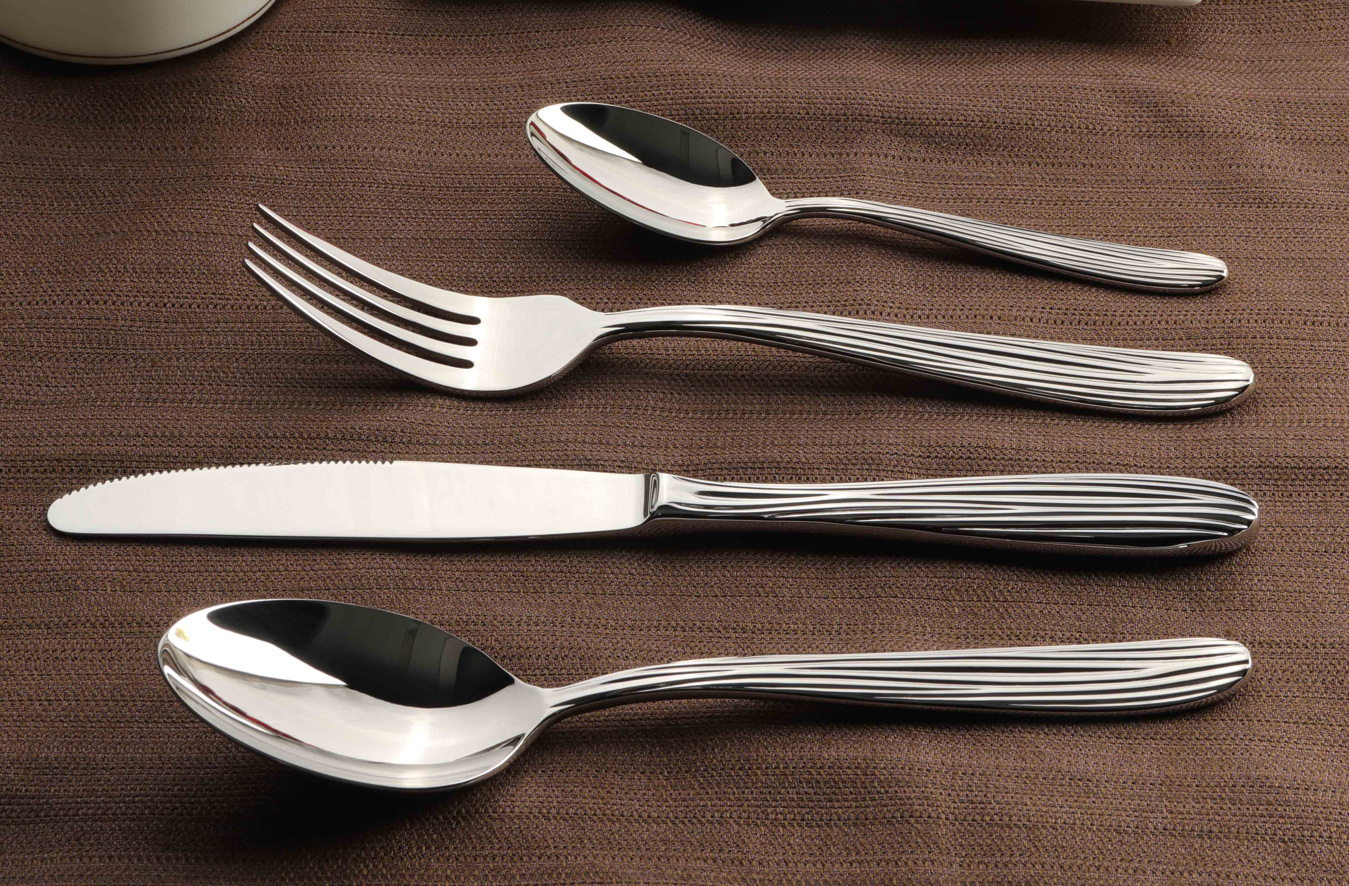 Dj19235 Middle Level Stainless Steel Cutlery