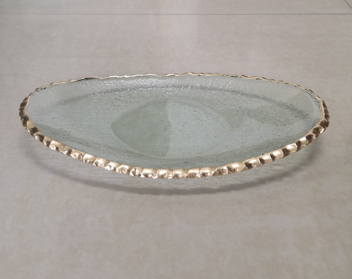 thick plate with special rim