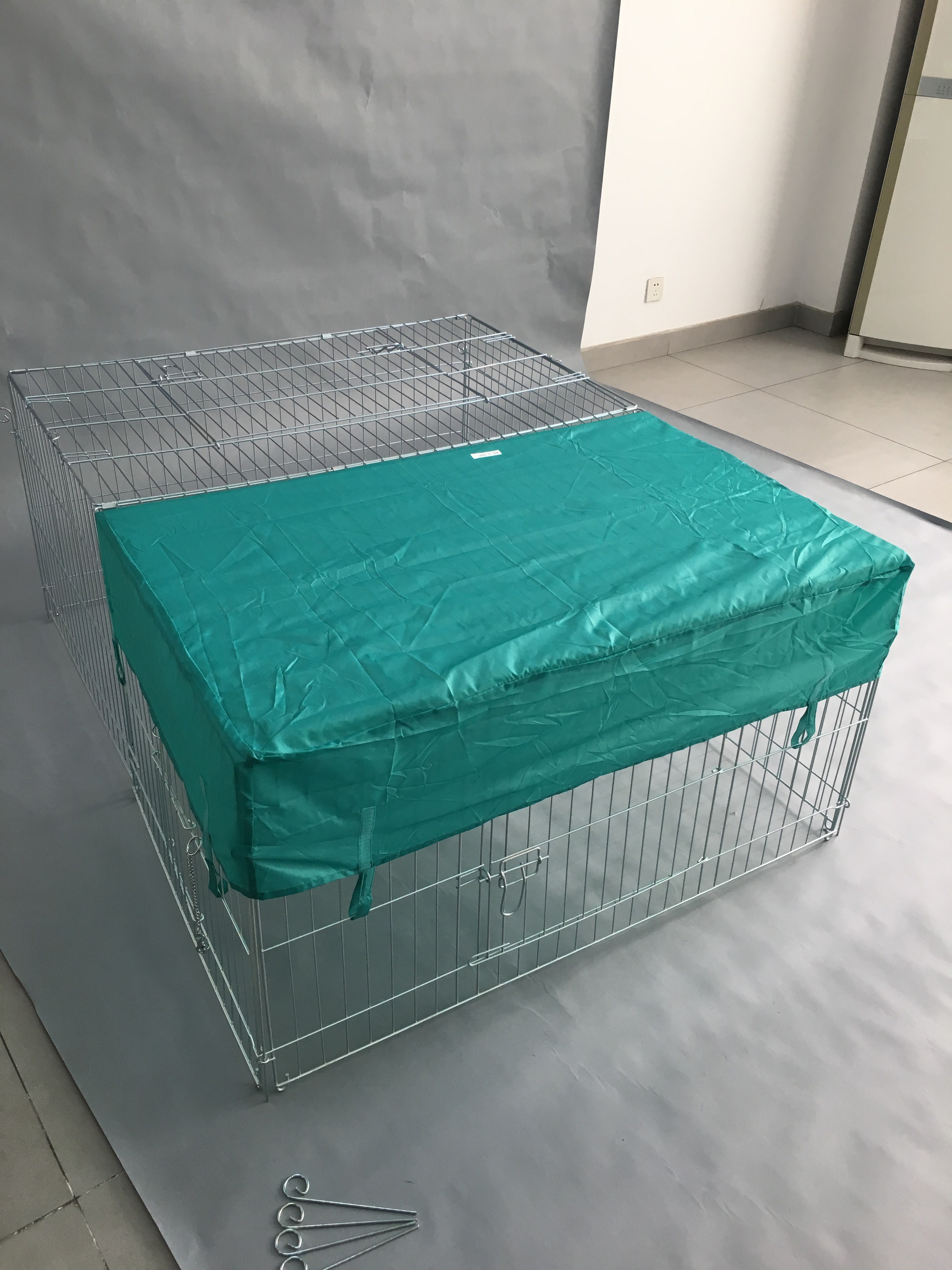 Galvanized flat top iron wire rabbit fence rabbit cage