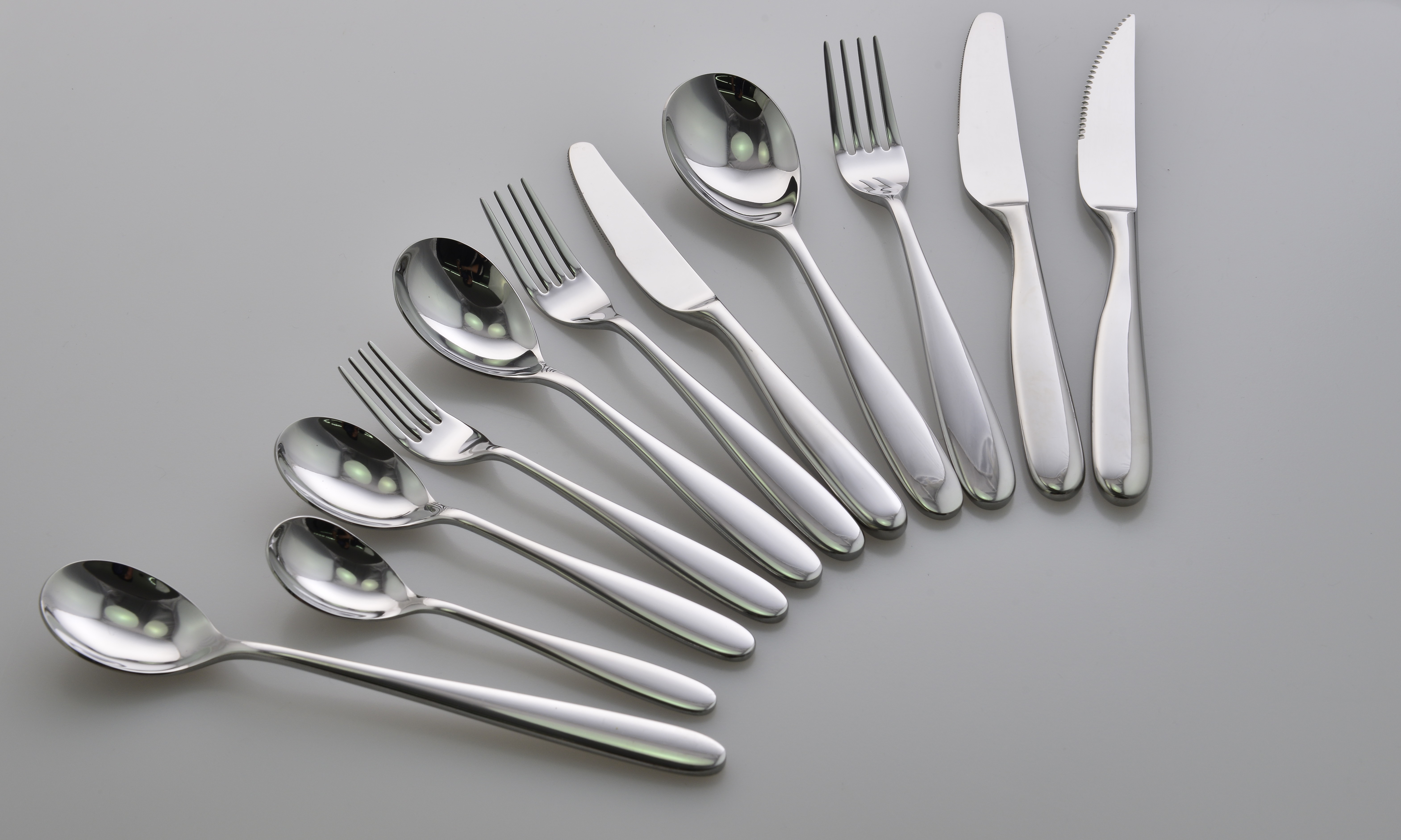 high quality mirror polish stainless steel cutlery 72pcs set