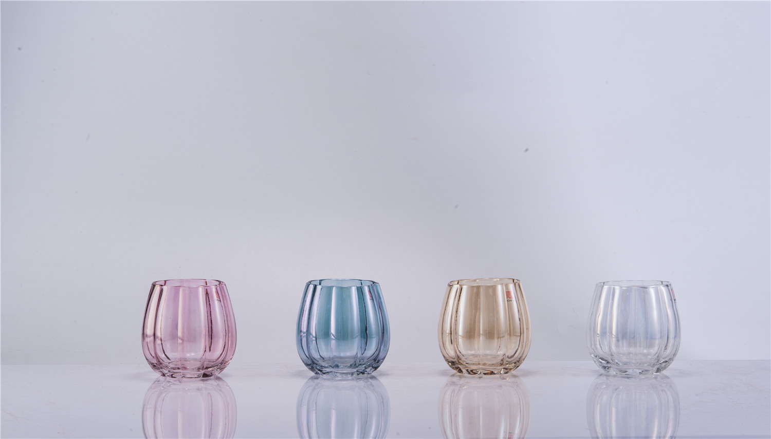 Pumpkin shape tumbler glass