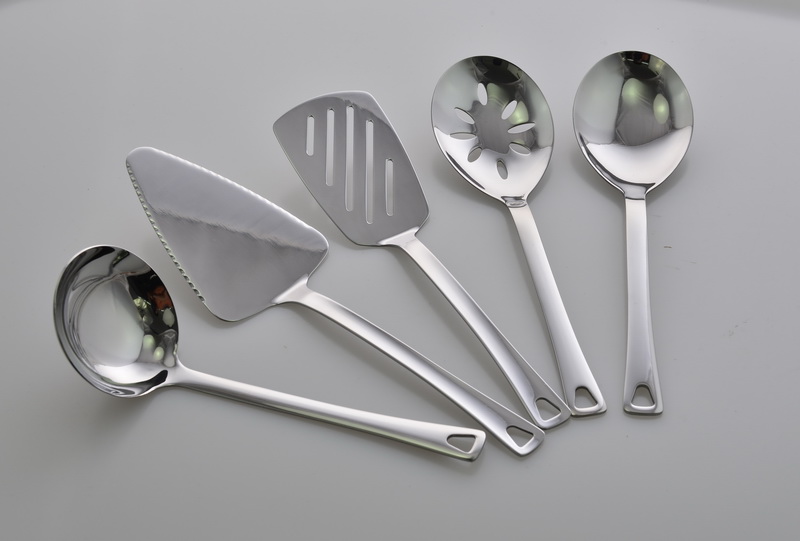 stainless steel kitchenware