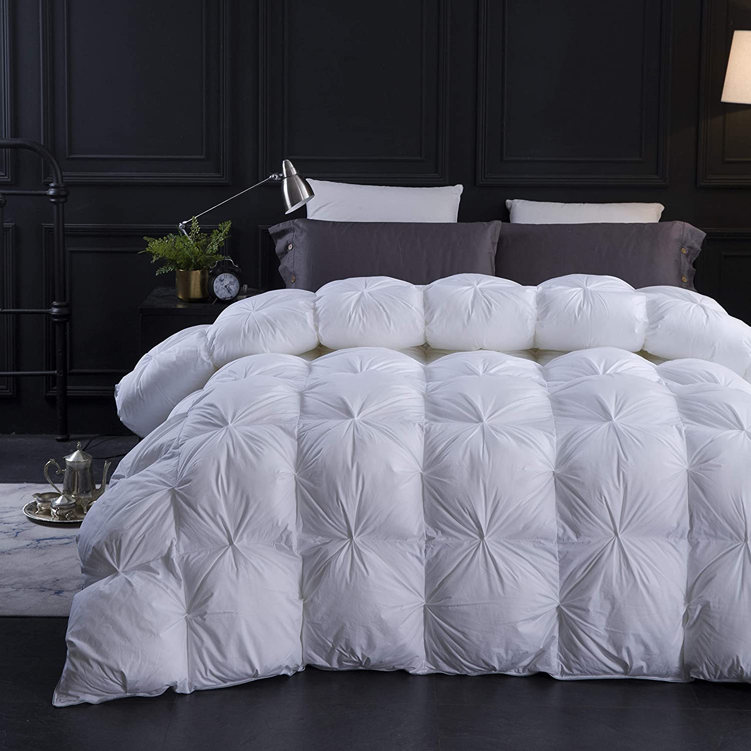 GAGA-26 400TC pinch pleated duck down duvet