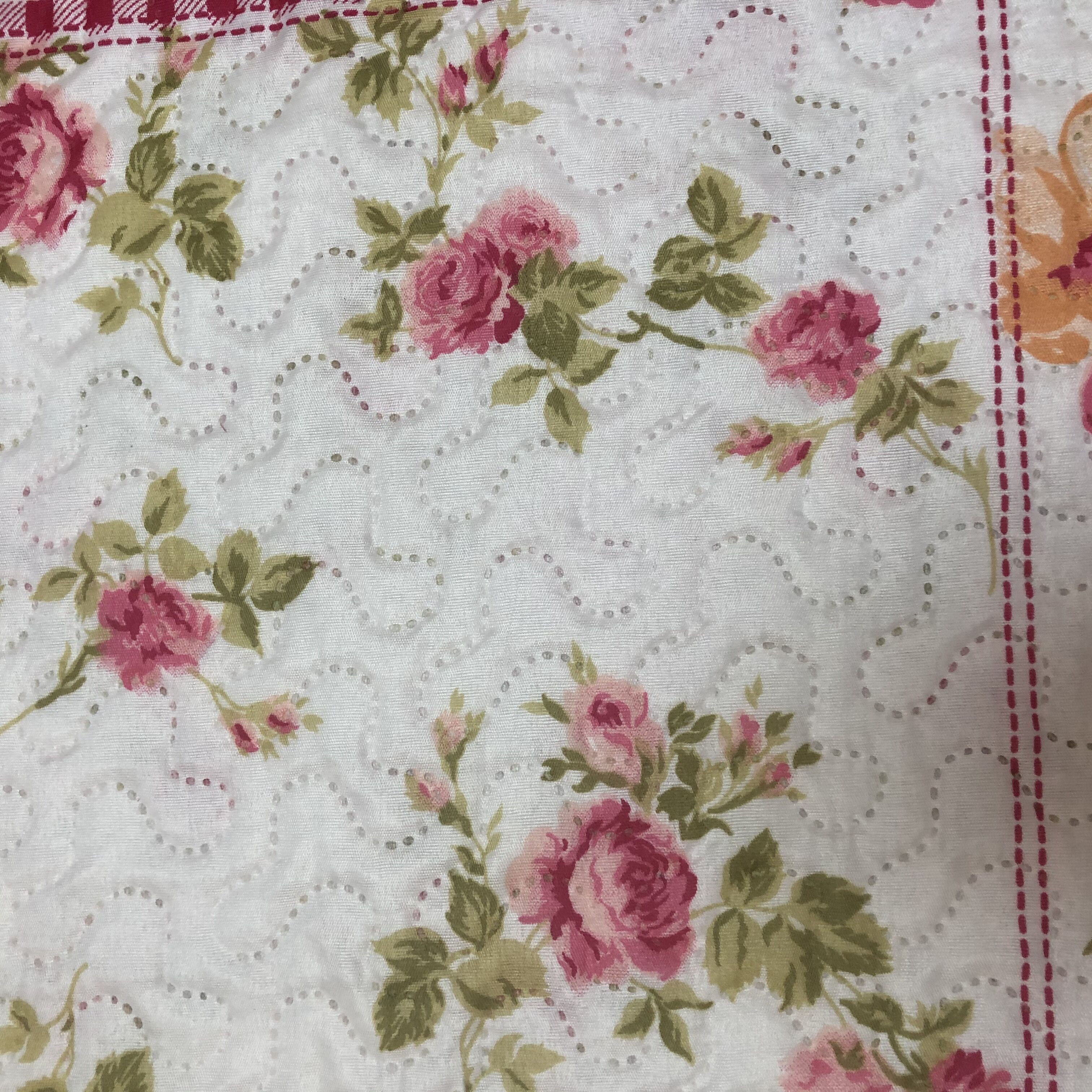 Wholesale fashion design polyester woven ultrasonic quilting fabric for covering sofa cushions