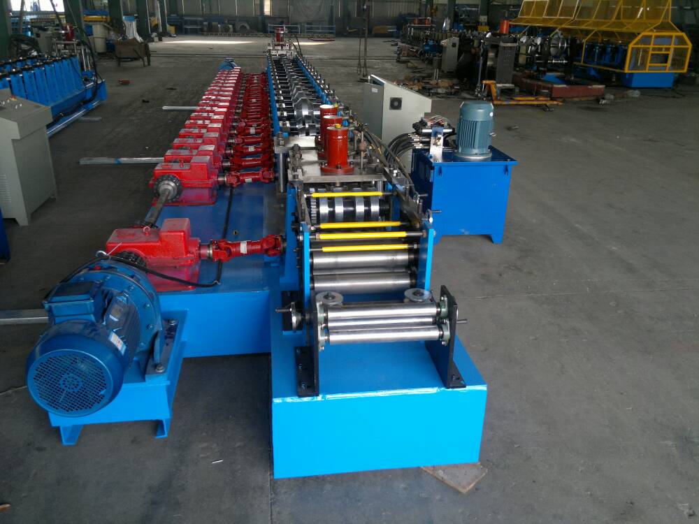 Yingkou Haitian Colored Steel Sheet Equipment Co., Ltd – matriz de metal 2