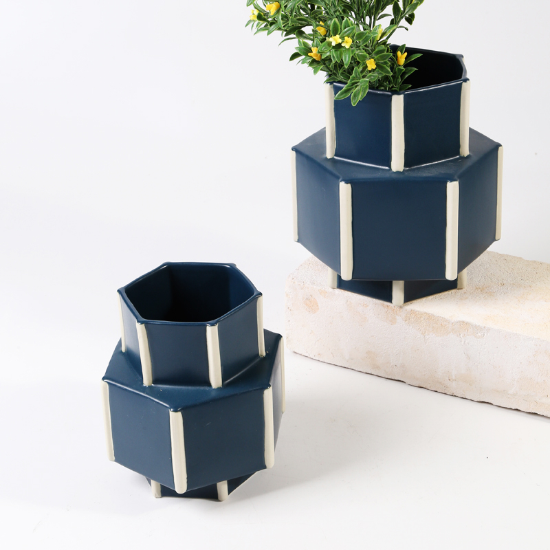 Six-sided geometry Vase,wax resist, non glaze