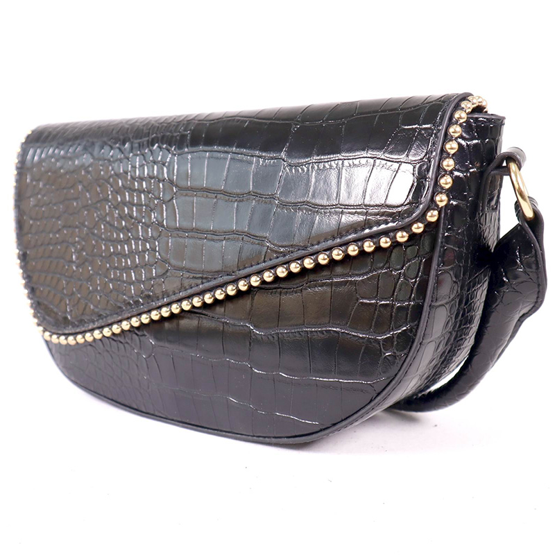 Saddle chainball cross-body
