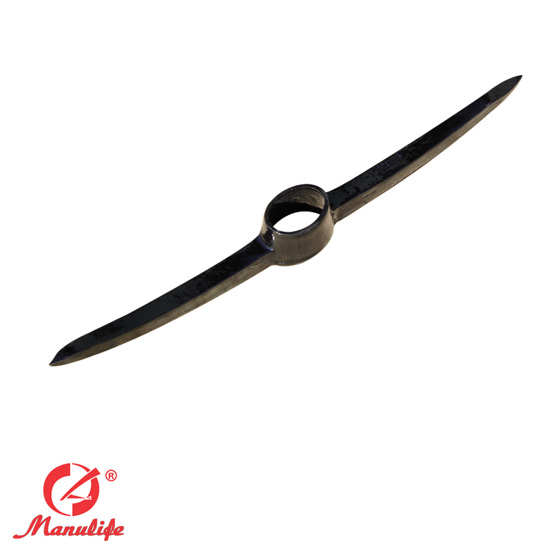 Steel digging pickaxe